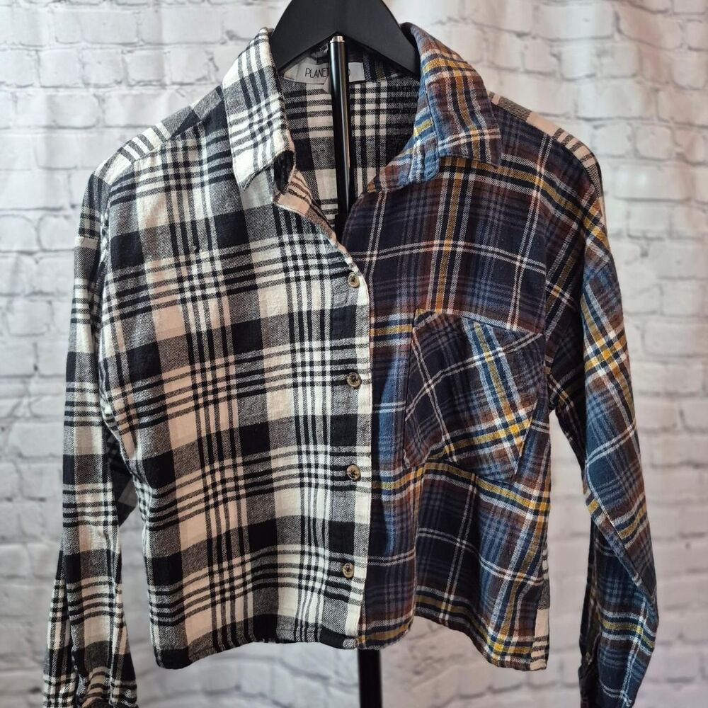 Planet-gold Women's multi Shirt